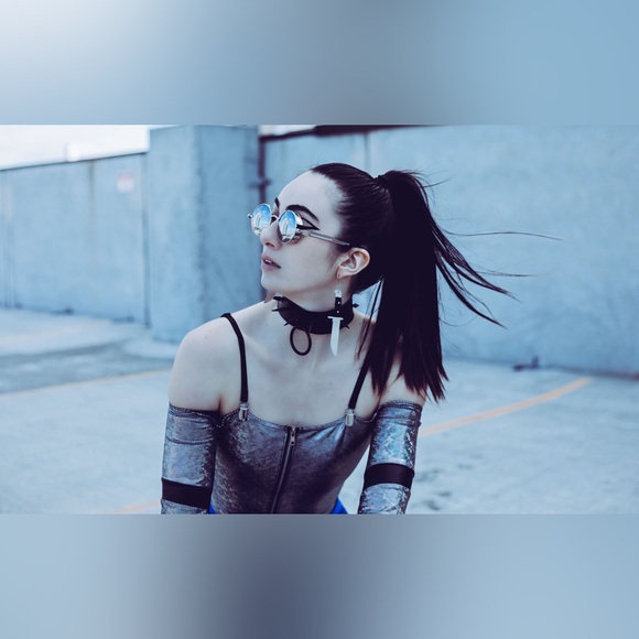 🔱 Meet your Seller 🔱 𝕰𝖉𝖊𝖓 - Picture 5 of 16